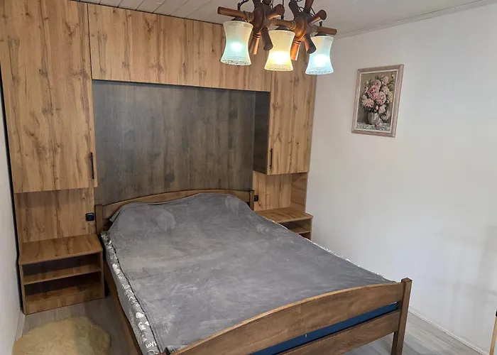 дубова хата Tatil Evi